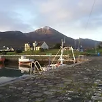 Pier Road Cottage, Croagh Patrick Apartment Westport
