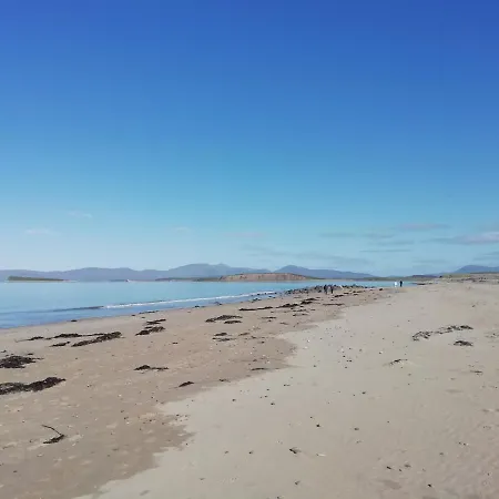 Daire Pier Road Cottage, Croagh Patrick *